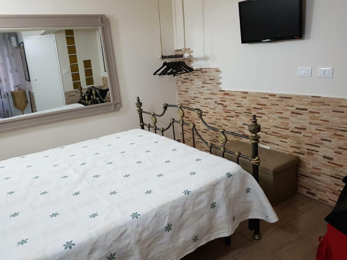 Villa Stazione Marinuzzi Palermo Exterior foto